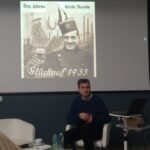 Kamil Iwanicki podczas prelekcji