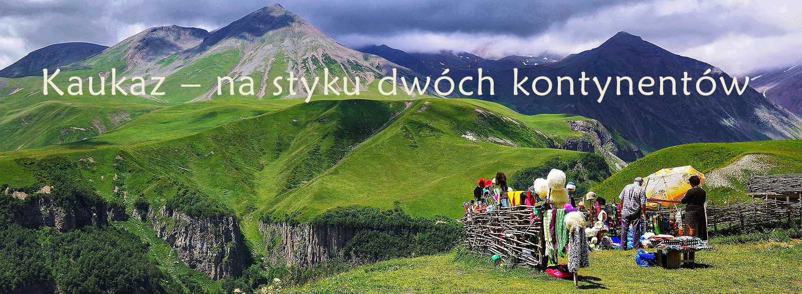 Baner z widokiem na góry Kaukazu