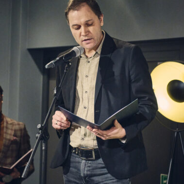 Krzysztof Siwczyk wygłasza laudację dla prof. Krzysztofa Nitscha