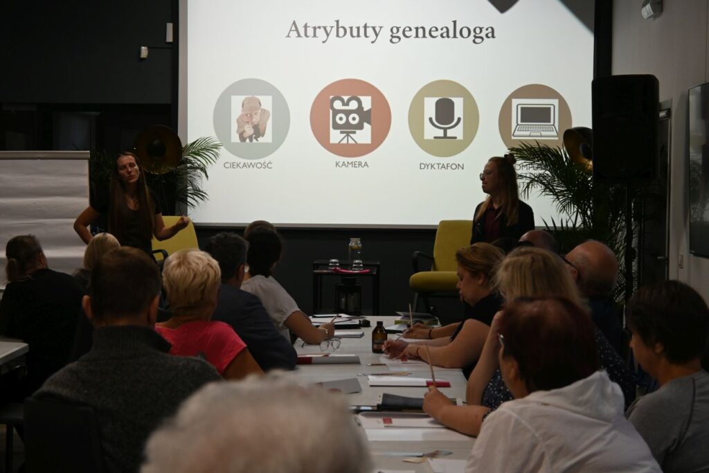 Na ekranie wyświetlany jest o atrybucie genealoga