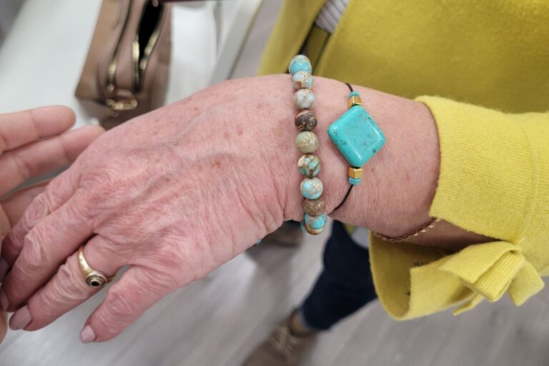Gotowe bransoletki shamballa