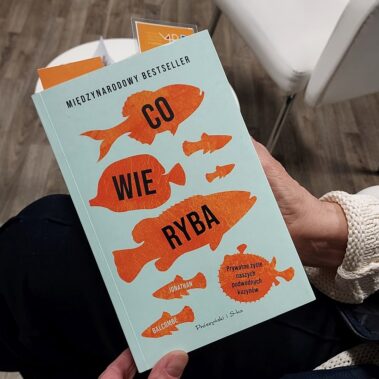Książka Honathana Balcombe „Co wie ryba”