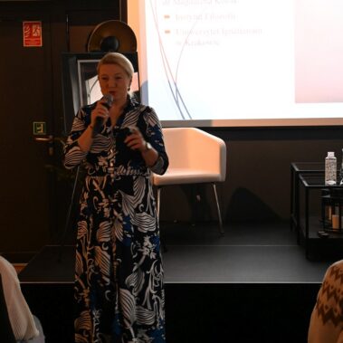 dr Magdalena Kozak